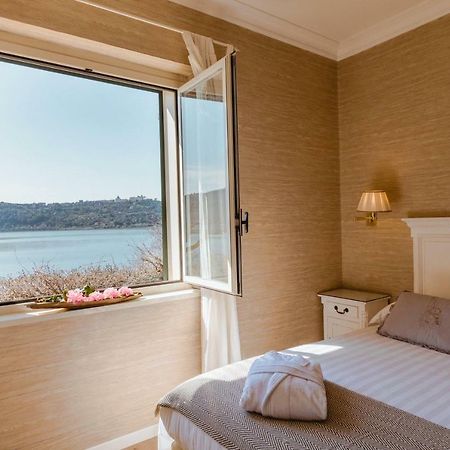 Hotel La Culla Del Lago Кастель-Гандольфо Экстерьер фото